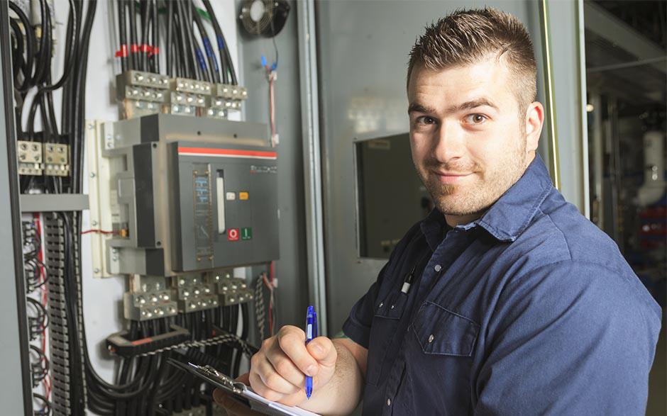 recherche travail électricien bâtiment Les Lilas